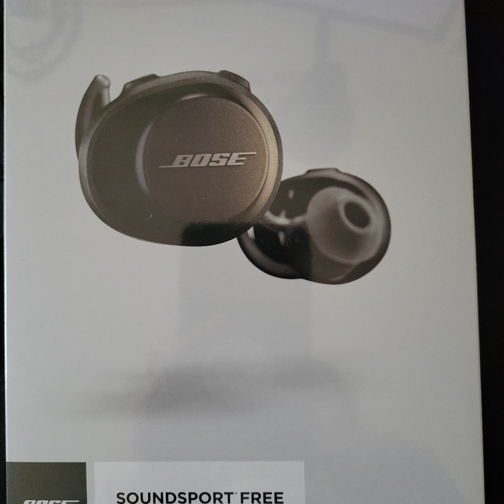 Brand New Bose SoundSport Free, True Wireless Earbuds